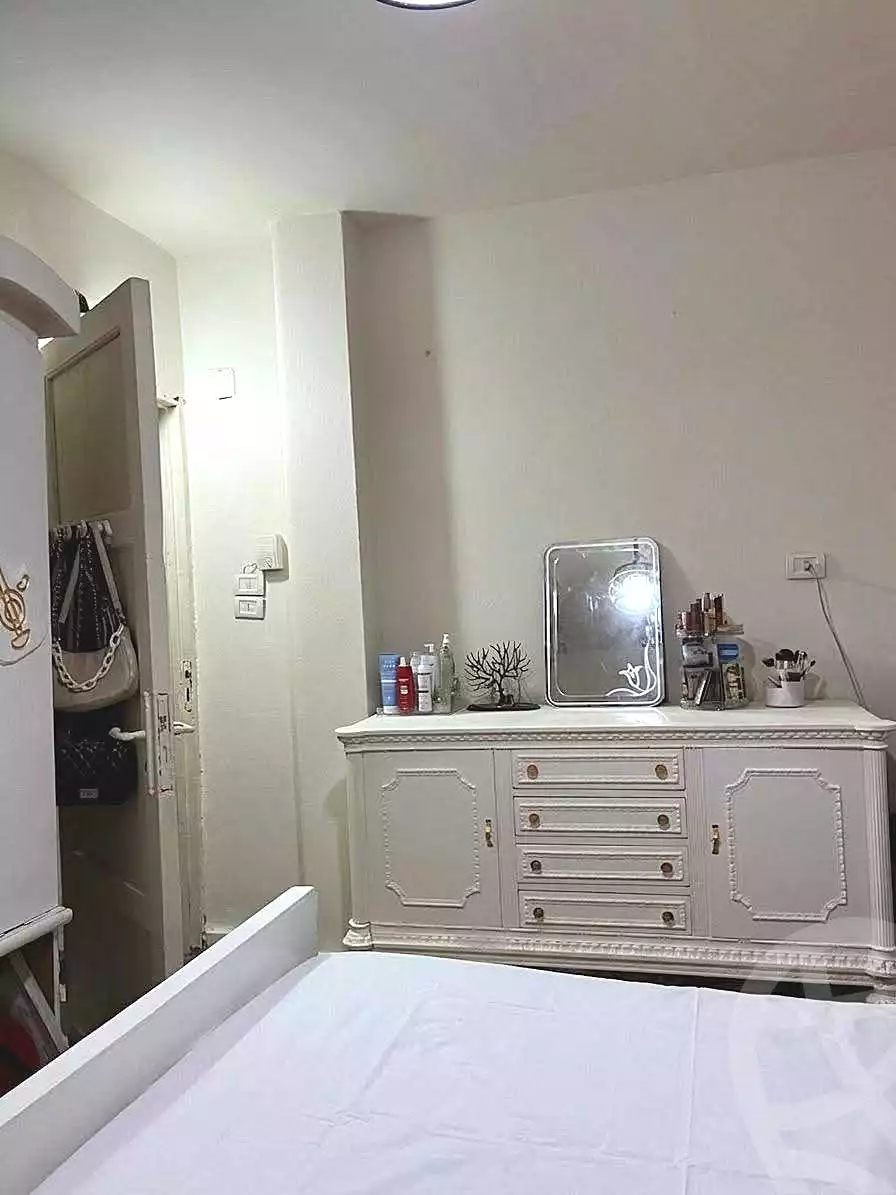 https://aqarmap.com.eg/en/listing/6848069-for-sale-cairo-ain-shams-mnshy-lthryr