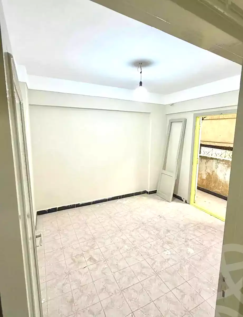 https://aqarmap.com.eg/ar/listing/6848510-for-sale-alexandria-al-agamy-lbytsh-shahr-al-assal-st