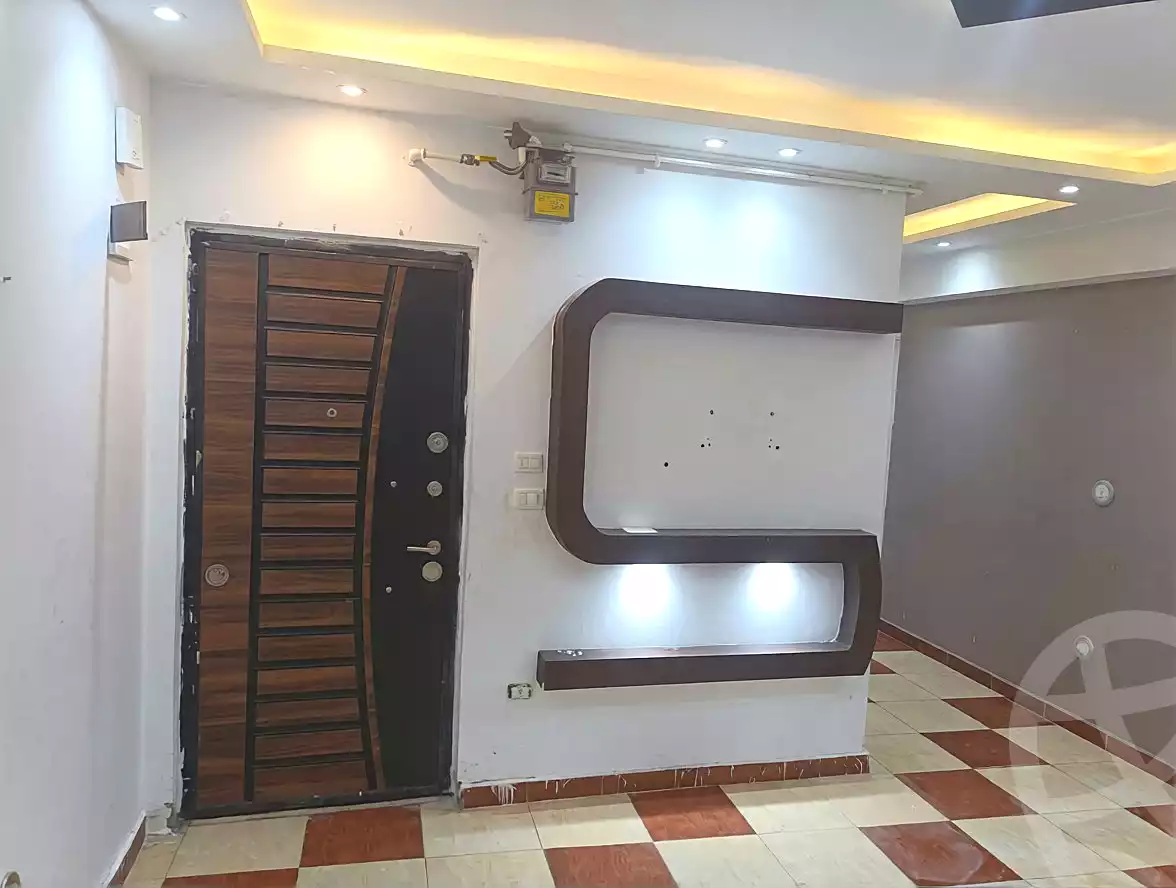 https://aqarmap.com.eg/ar/listing/6848562-for-sale-alexandria-miami-1006-st