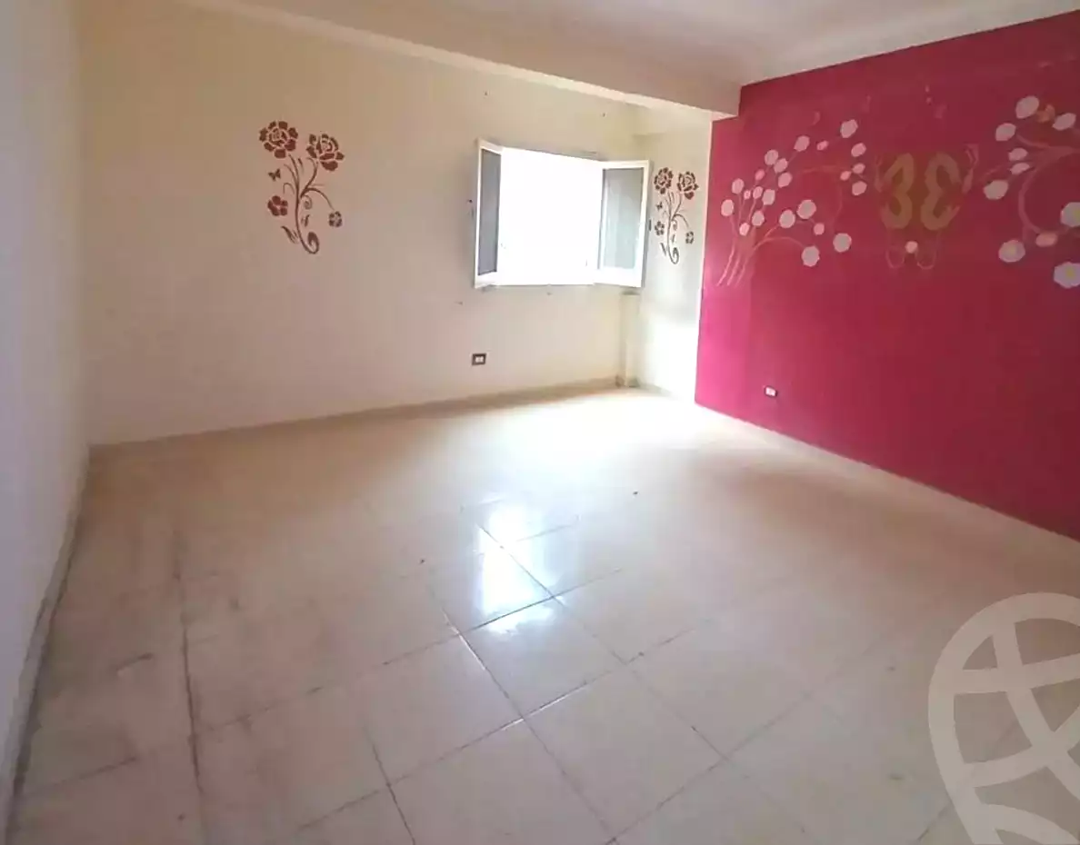 https://aqarmap.com.eg/ar/listing/6848606-for-sale-alexandria-al-agamy-lbytsh-qased-kareem-st