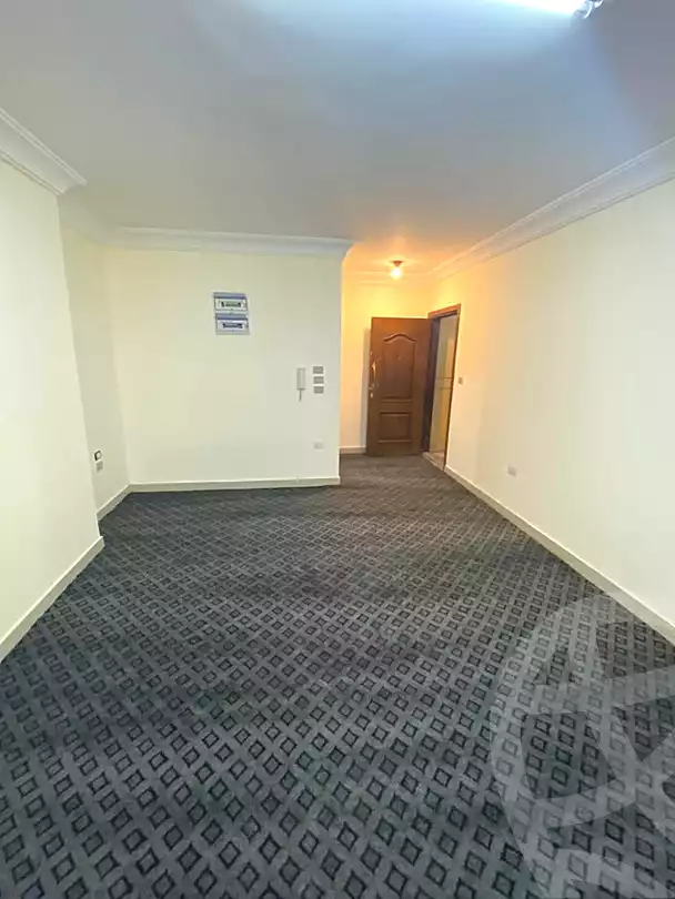 https://aqarmap.com.eg/ar/listing/6848778-for-rent-alexandria-zezenia