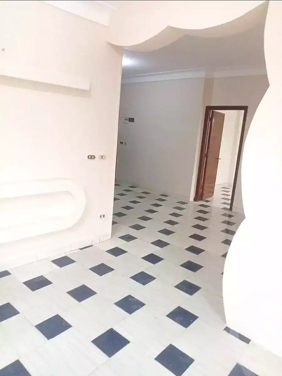 https://aqarmap.com.eg/ar/listing/6848907-for-sale-alexandria-al-agamy-lbytsh-shahr-al-assal-st