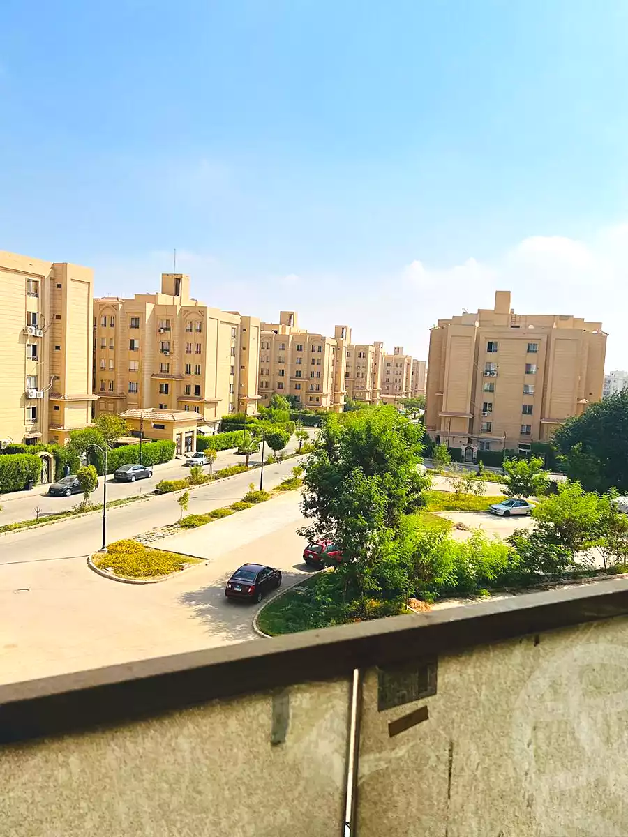https://aqarmap.com.eg/en/listing/6849038-for-sale-cairo-6th-of-october-hadaeq-october-compounds-beta-greens-compound-beta-egypt