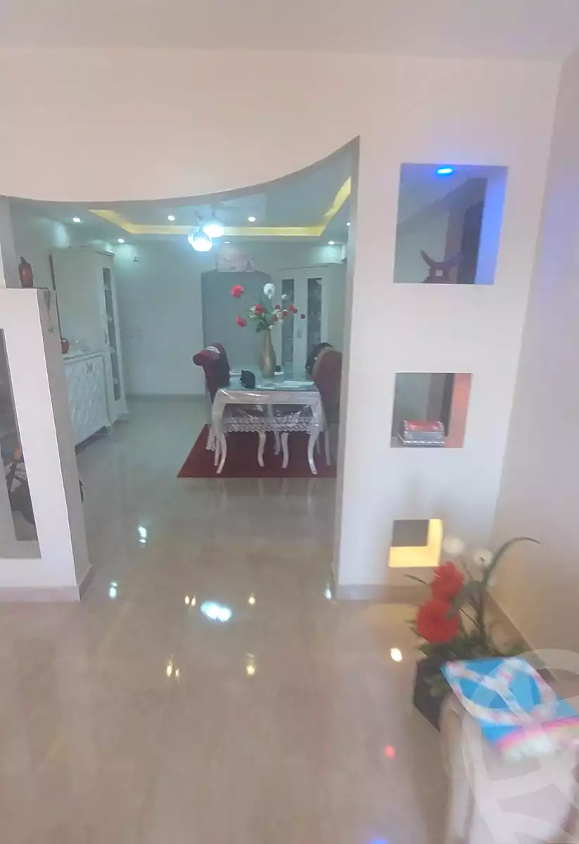 https://aqarmap.com.eg/en/listing/6849052-for-sale-cairo-helwan-hadayek-helwan-nile-corniche-st