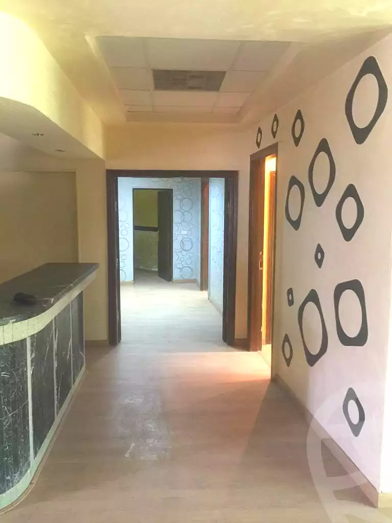 https://aqarmap.com.eg/ar/listing/6849133-for-sale-cairo-6th-of-october-el-hay-el-motamyz-el-motamayez-neighborhood-soaad-kafafi-st