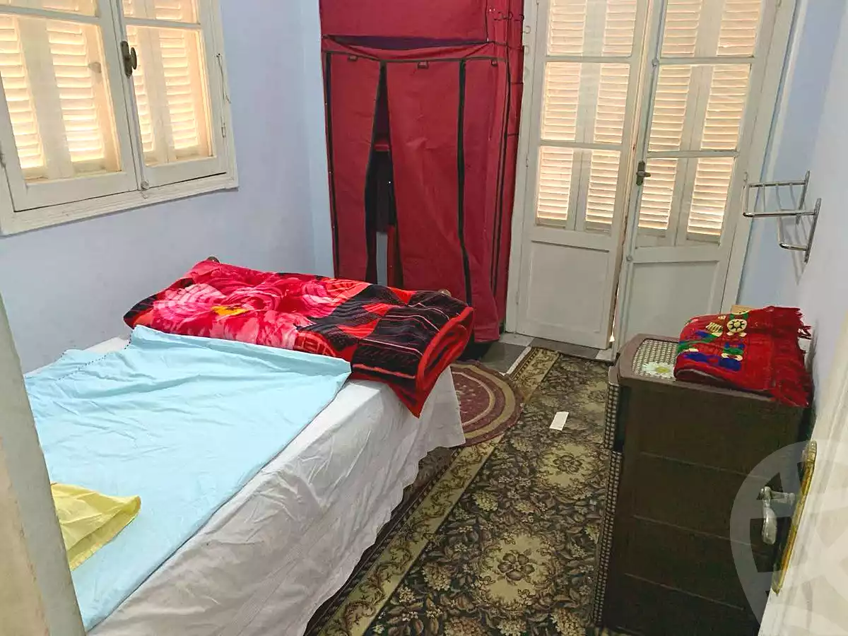 https://aqarmap.com.eg/ar/listing/6849633-for-sale-alexandria-sydy-bshr-sydy-bshr-bhry-magd-el-arab-mohamed-st