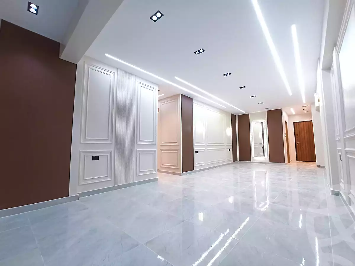 https://aqarmap.com.eg/ar/listing/6849903-for-sale-alexandria-al-agamy-el-hanouvel