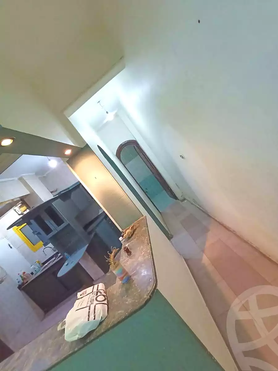 https://aqarmap.com.eg/en/listing/6850445-for-sale-cairo-helwan-helwan-el-sharkeya-thabit-basha-st