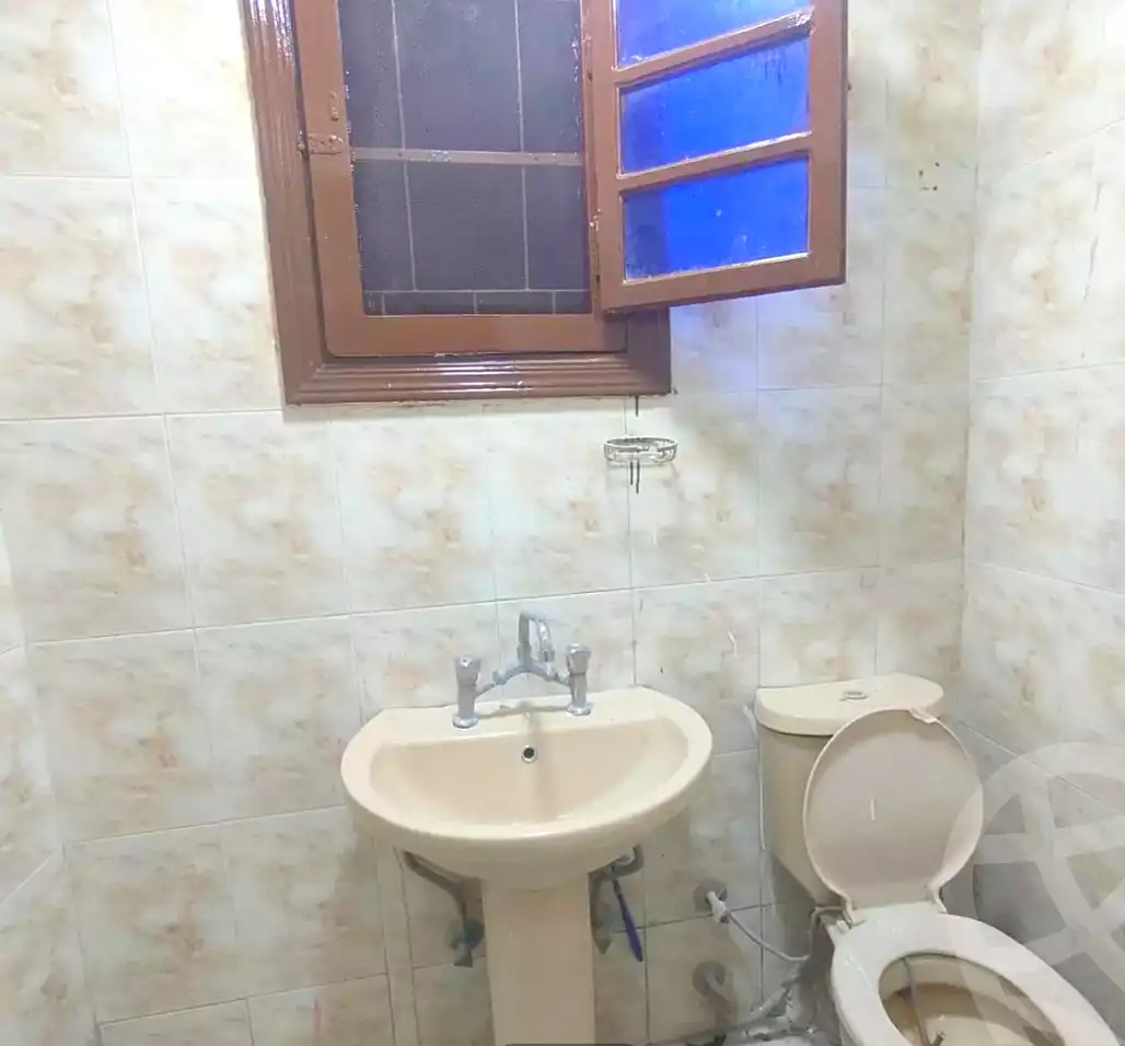 https://aqarmap.com.eg/en/listing/6850536-for-sale-alexandria-lsywf-el-falki
