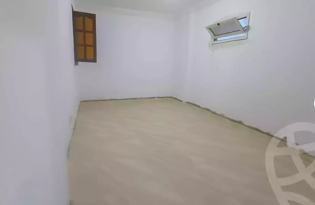 https://aqarmap.com.eg/ar/listing/6850555-for-sale-alexandria-sydy-bshr-sydy-bshr-bhry-shr-khld-bn-lwlyd