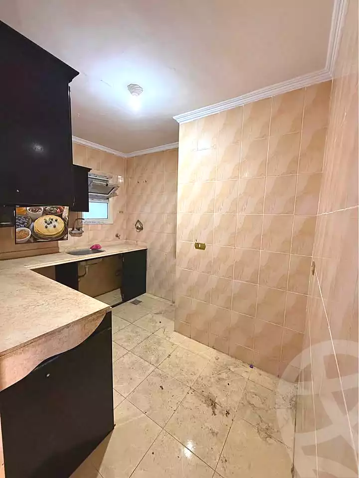 https://aqarmap.com.eg/ar/listing/6850609-for-sale-alexandria-sydy-bshr-sydy-bshr-bhry