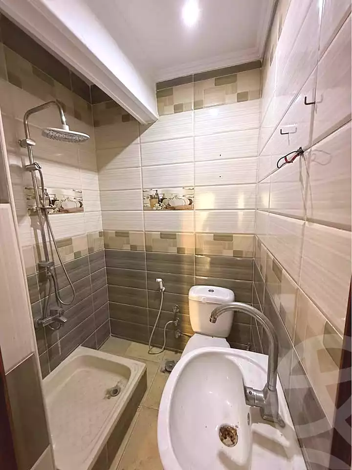 https://aqarmap.com.eg/ar/listing/6850609-for-sale-alexandria-sydy-bshr-sydy-bshr-bhry