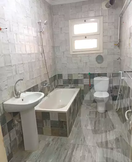 https://aqarmap.com.eg/ar/listing/6850690-for-rent-cairo-helwan-zou-el-fekar-basha-st