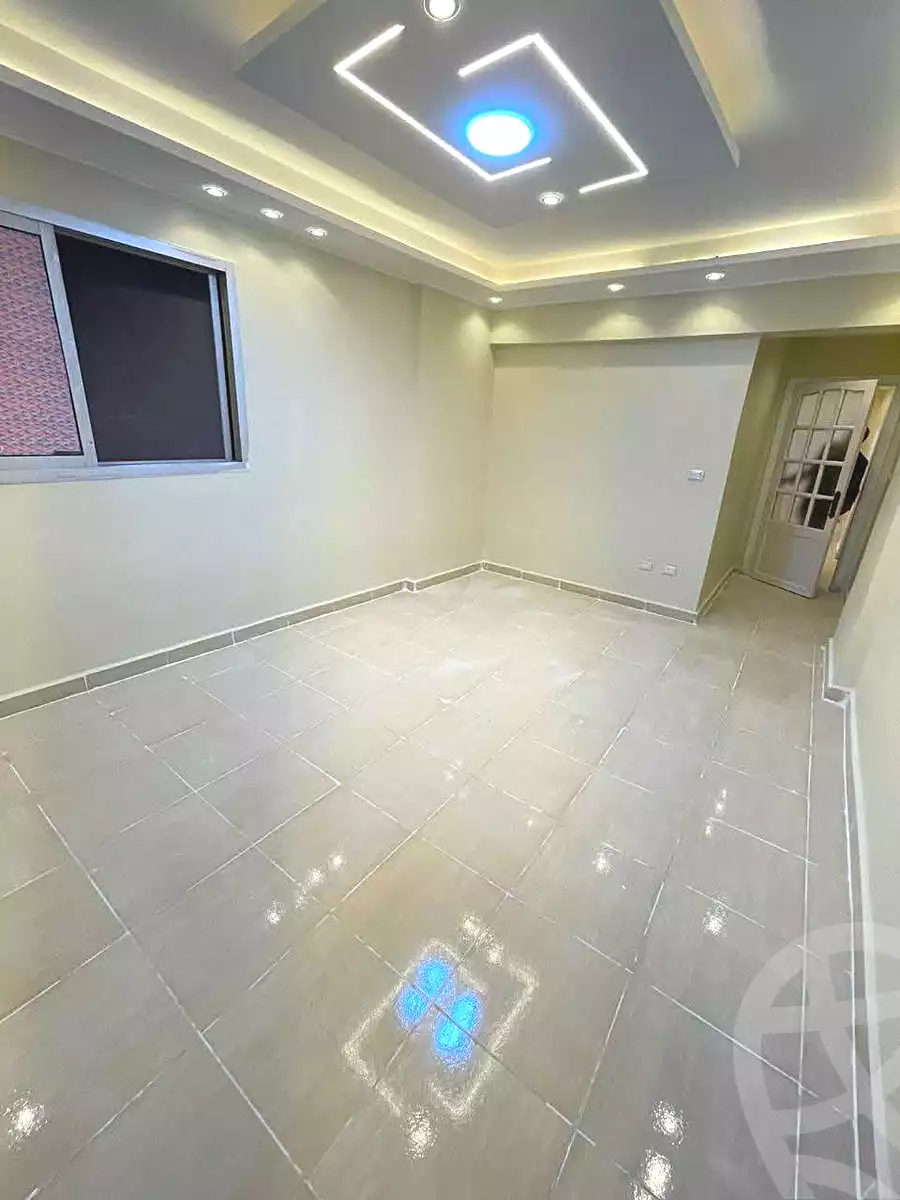 https://aqarmap.com.eg/en/listing/6850749-for-sale-alexandria-sydy-bshr-sydy-bshr-bhry-shr-mhmwd-l-yswy