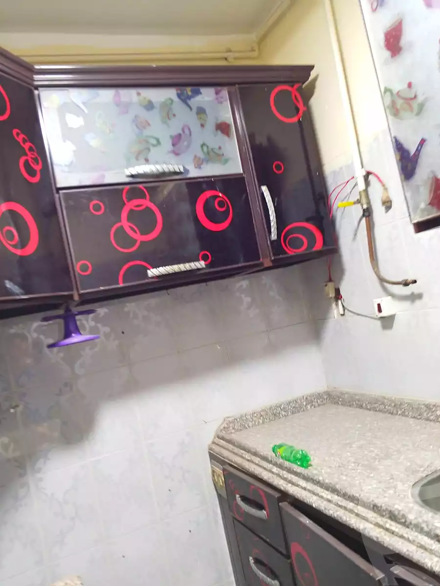 https://aqarmap.com.eg/ar/listing/6850859-for-sale-alexandria-alhadara-new-el-hadra