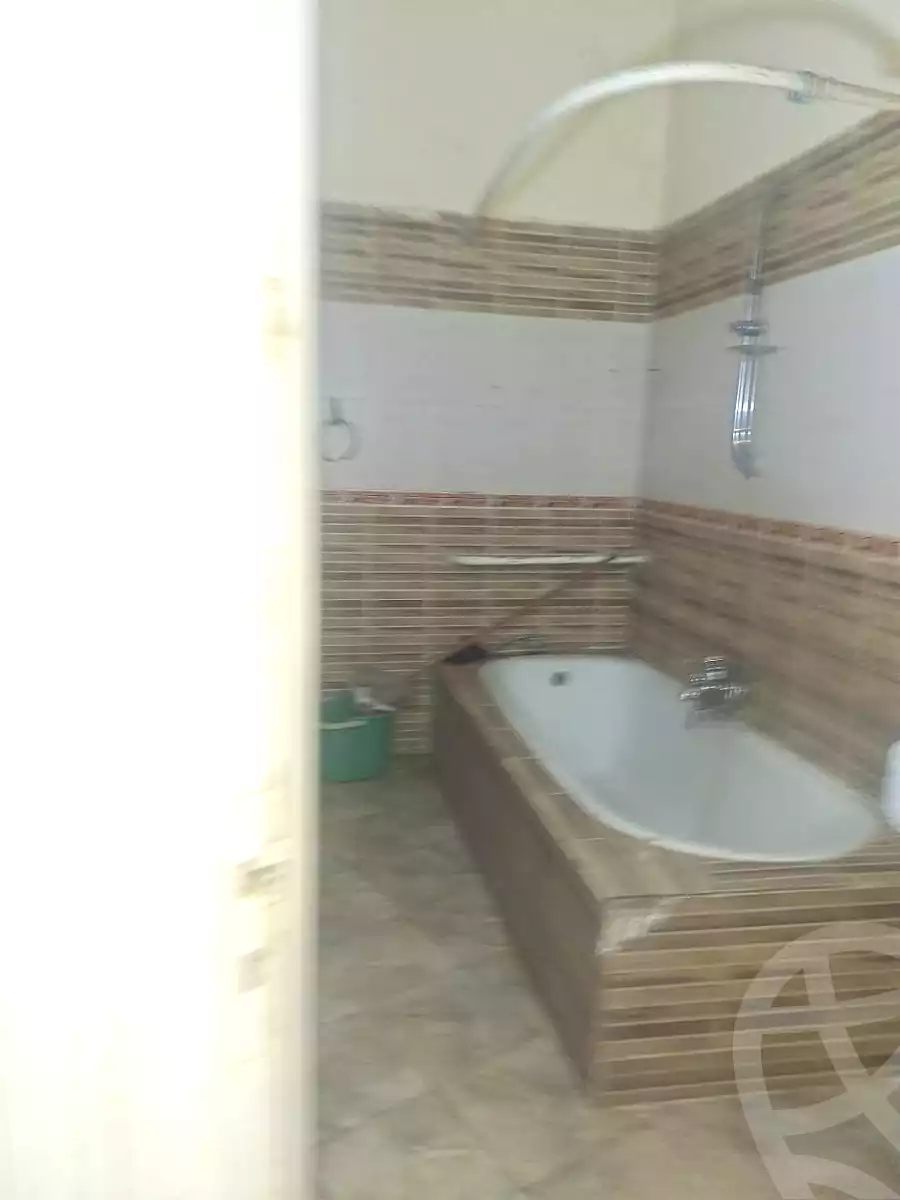 https://aqarmap.com.eg/en/listing/6850990-for-rent-cairo-downtown-kasr-el-neel-champollion-rd