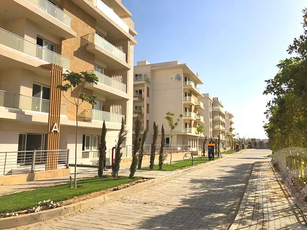 https://aqarmap.com.eg/ar/listing/6805796-for-sale-cairo-6th-of-october-compounds-mountain-view-icity-october-mv-park-mountain-view-icity-october