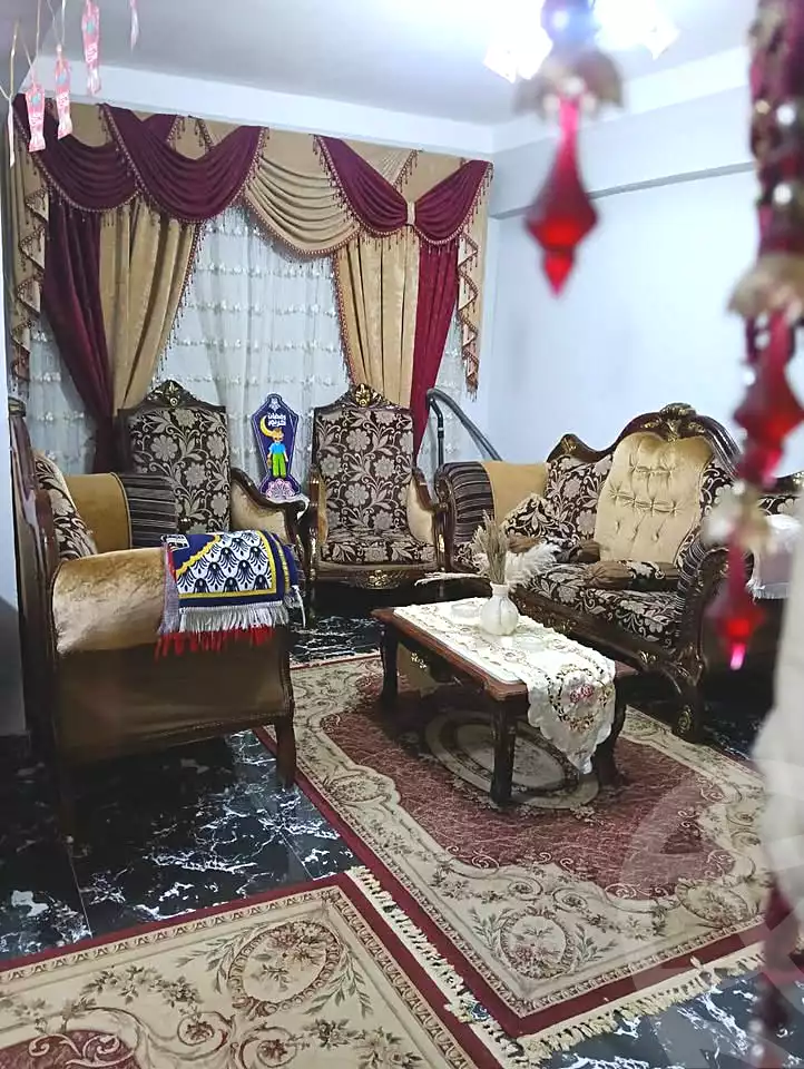 https://aqarmap.com.eg/ar/listing/6851328-for-sale-alexandria-al-agamy-el-hanouvel-el-kholafaa-el-rashdeen-st