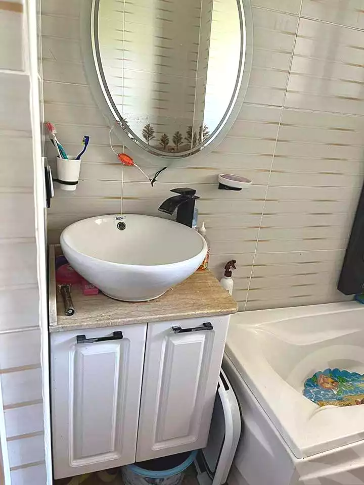 https://aqarmap.com.eg/ar/listing/6851385-for-sale-alexandria-al-agamy-lbytsh-bianchiii