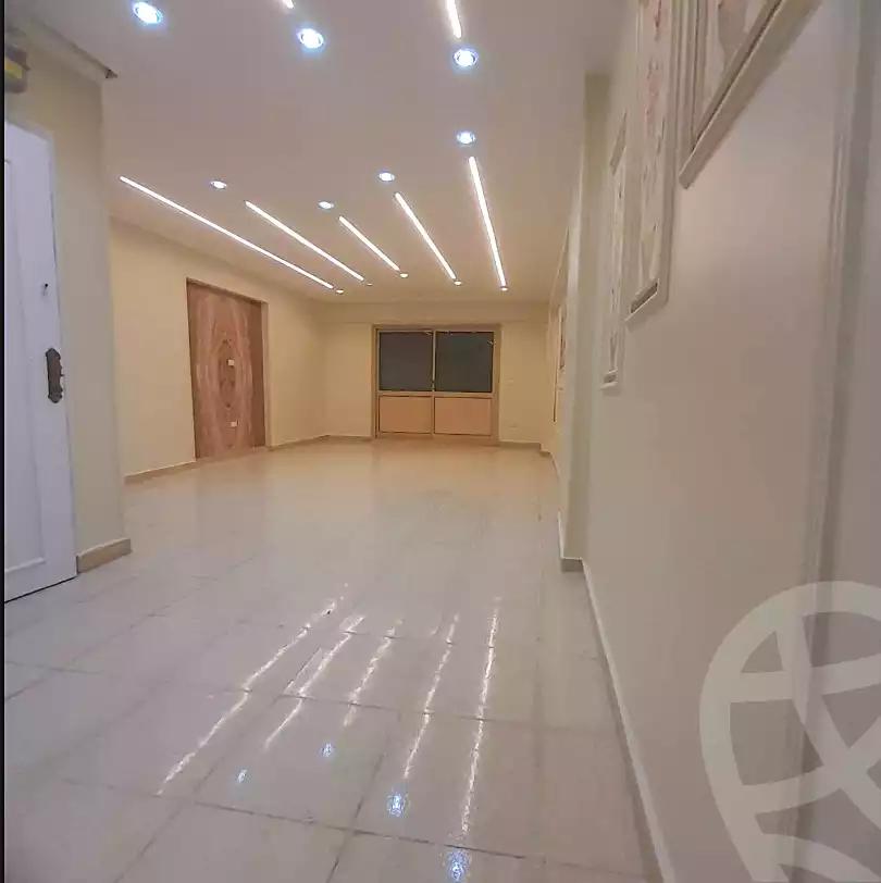 https://aqarmap.com.eg/ar/listing/6851591-for-sale-alexandria-sydy-bshr-sydy-bshr-bhry-gamal-abd-el-nasir-st