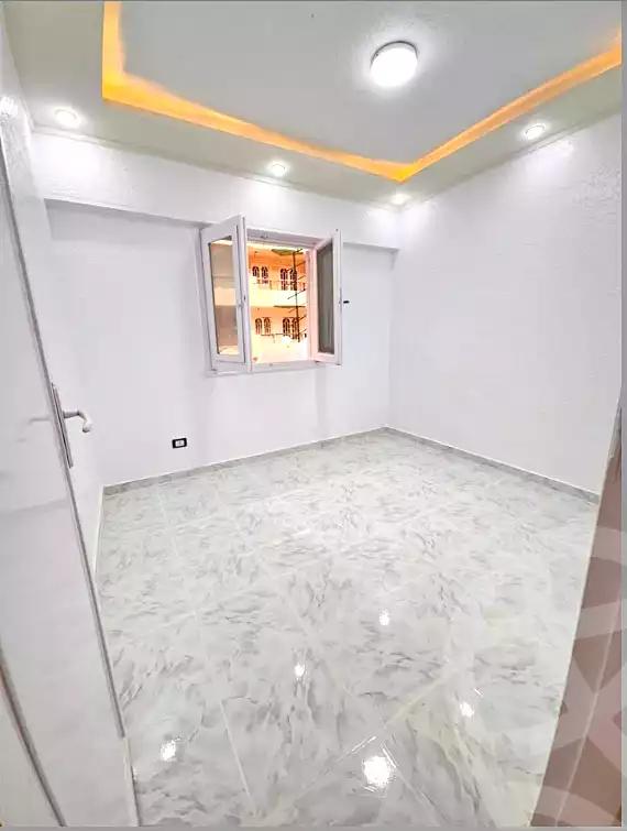 https://aqarmap.com.eg/ar/listing/6851746-for-sale-alexandria-al-agamy-shataa-el-nakheel