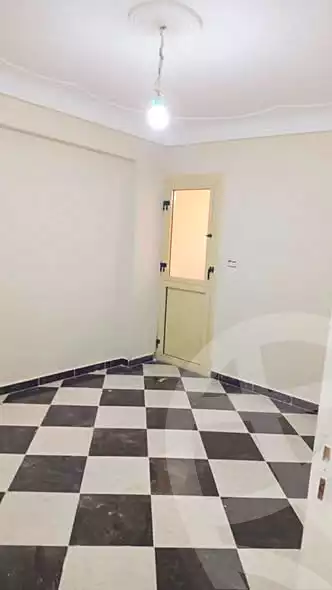 https://aqarmap.com.eg/ar/listing/6852075-for-rent-alexandria-al-agamy-el-hanouvel-al-haded-we-al-soulb-st