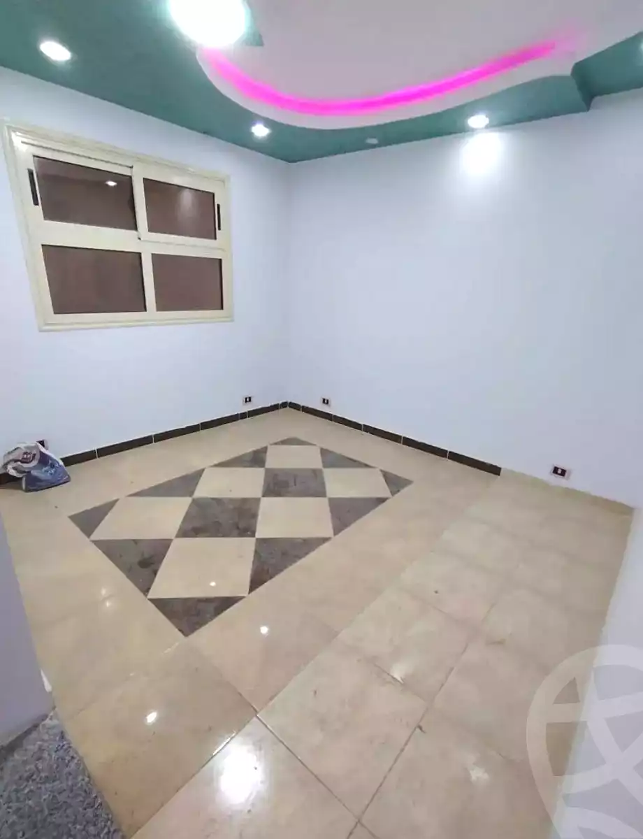 https://aqarmap.com.eg/en/listing/6852246-for-sale-alexandria-lsywf-el-falki
