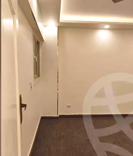 https://aqarmap.com.eg/ar/listing/6852280-for-sale-alexandria-al-agamy-bw-ywsf