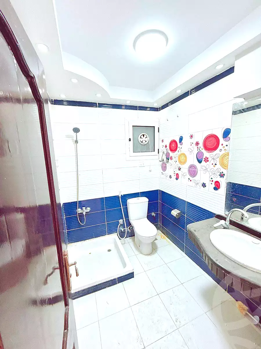 https://aqarmap.com.eg/ar/listing/6852349-for-sale-alexandria-sydy-bshr-sydy-bshr-bhry-gamal-abd-el-nasir-st
