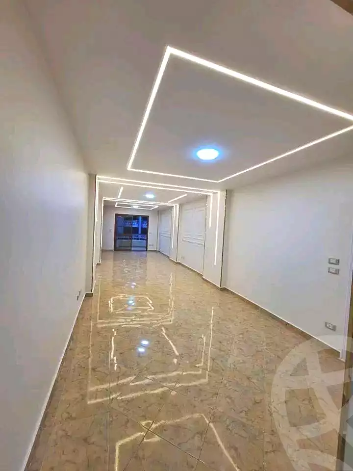 https://aqarmap.com.eg/ar/listing/6852368-for-sale-alexandria-sydy-bshr-sydy-bshr-bhry-shr-mhmwd-l-yswy