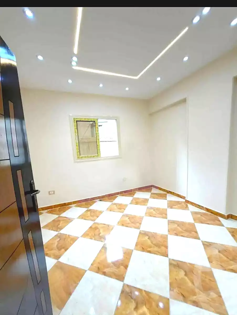 https://aqarmap.com.eg/ar/listing/6852935-for-sale-alexandria-al-agamy-lbytsh-street-5-st