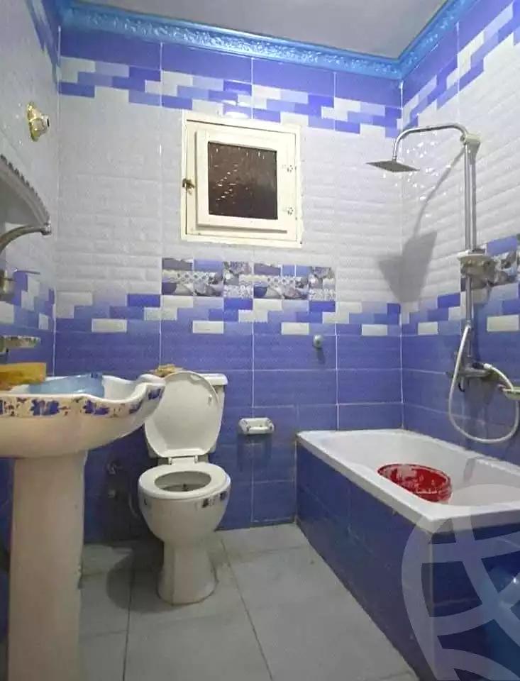 https://aqarmap.com.eg/en/listing/6853096-for-sale-alexandria-al-agamy-lbytsh-al-kaada-st