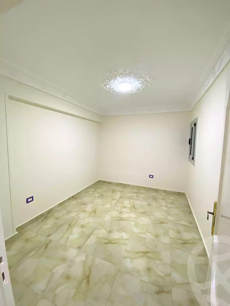 https://aqarmap.com.eg/ar/listing/6853154-for-sale-alexandria-al-agamy-lbytsh-al-samalehy-1-st