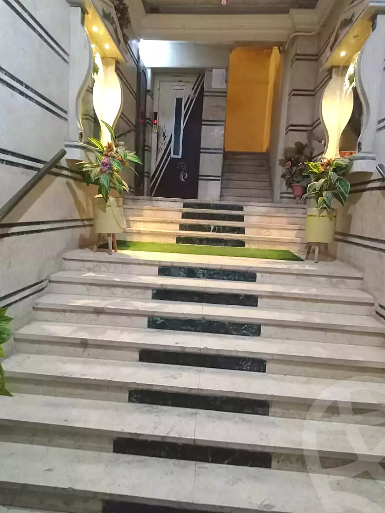 https://aqarmap.com.eg/ar/listing/6853483-for-sale-alexandria-sydy-bshr-sydy-bshr-qbly-rd-lfdly