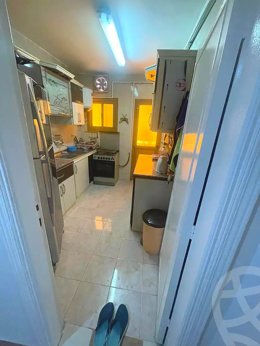 https://aqarmap.com.eg/ar/listing/6853892-for-rent-cairo-6th-of-october-el-ahyaa-neighborhood-1st-al-maahad