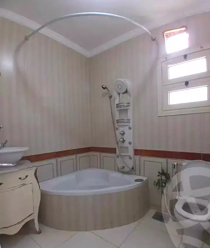 https://aqarmap.com.eg/en/listing/6853982-for-sale-alexandria-camp-cesar-kanoub-st