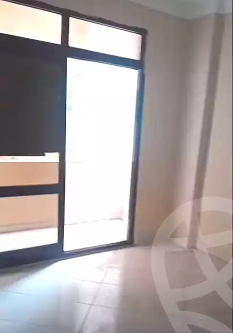 https://aqarmap.com.eg/en/listing/6854720-for-rent-alexandria-al-agamy-bw-ywsf