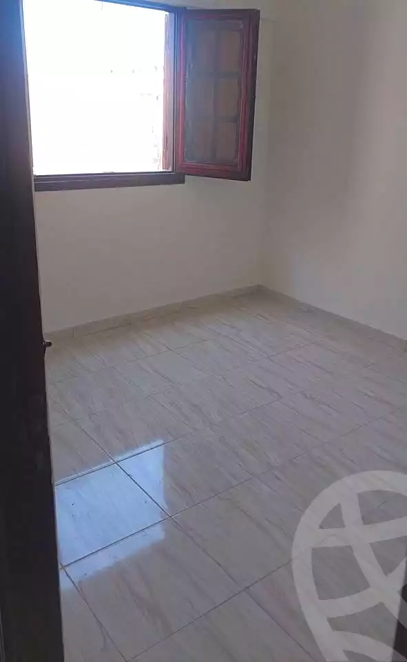 https://aqarmap.com.eg/ar/listing/6854768-for-sale-alexandria-al-agamy-el-hanouvel-el-zahraa-city-st