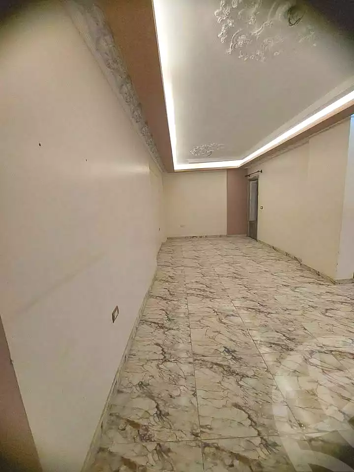 https://aqarmap.com.eg/ar/listing/6855480-for-rent-alexandria-al-agamy-bw-ywsf