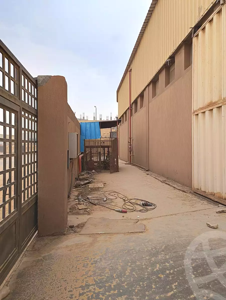 https://aqarmap.com.eg/ar/listing/6855489-for-rent-sharqia-10th-of-ramadan-industrial-area-3rd-industrial-zone-a4