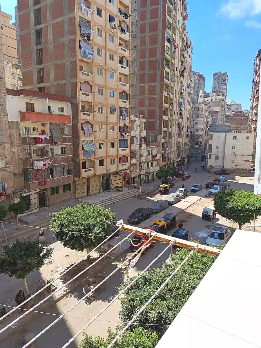 https://aqarmap.com.eg/ar/listing/6855620-for-sale-alexandria-sydy-bshr-sydy-bshr-qbly
