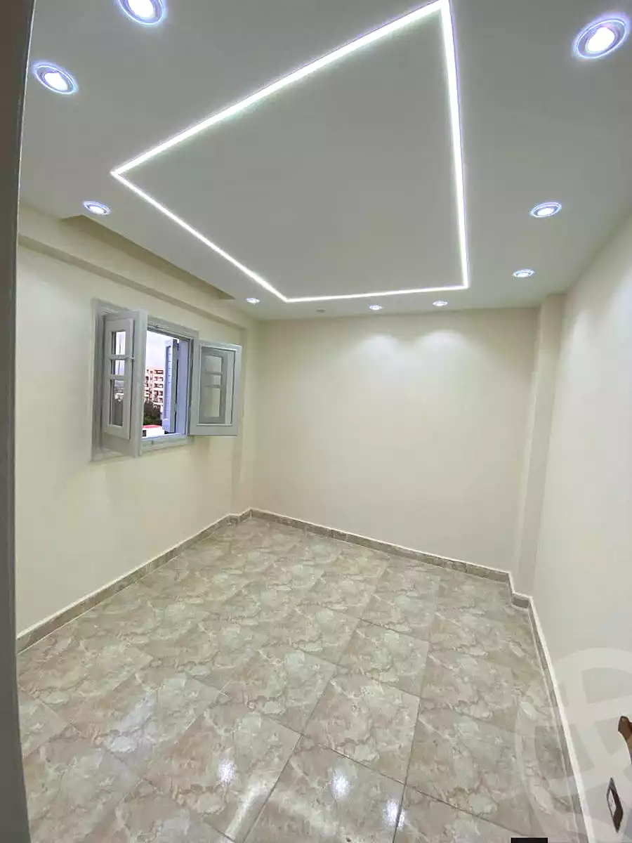 https://aqarmap.com.eg/en/listing/6855838-for-sale-alexandria-al-agamy-lbytsh-ibrahim-othman-st