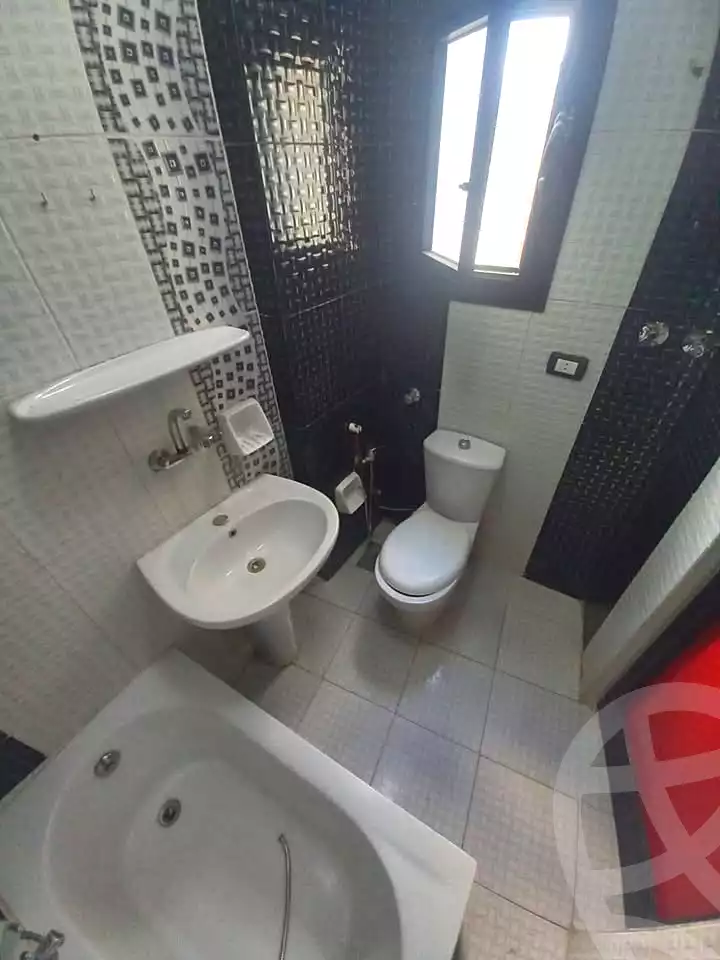 https://aqarmap.com.eg/ar/listing/6855925-for-sale-alexandria-sydy-bshr-sydy-bshr-bhry
