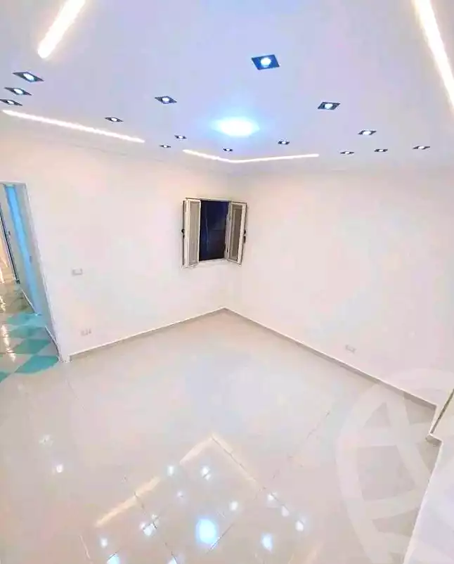 https://aqarmap.com.eg/ar/listing/6855988-for-sale-alexandria-sydy-bshr-sydy-bshr-bhry-shr-khld-bn-lwlyd