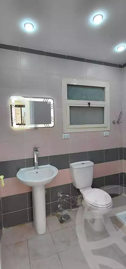https://aqarmap.com.eg/ar/listing/6856066-for-sale-alexandria-al-agamy-lbytsh-el-salam-st