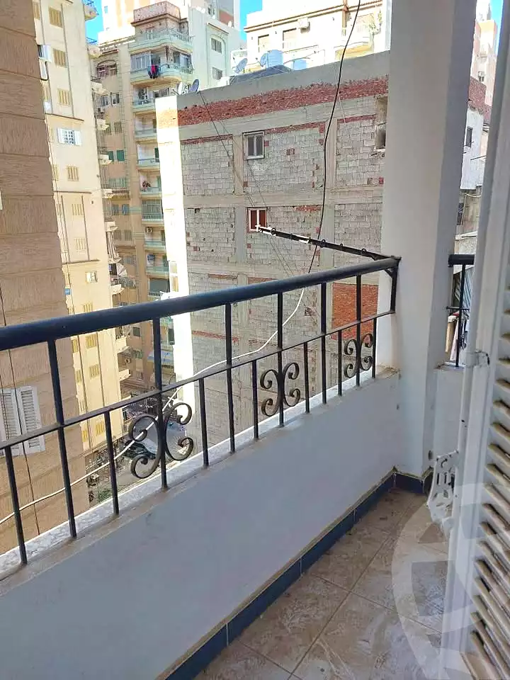 https://aqarmap.com.eg/en/listing/6856106-for-sale-alexandria-el-asafra-shr-jml-bd-lnsr