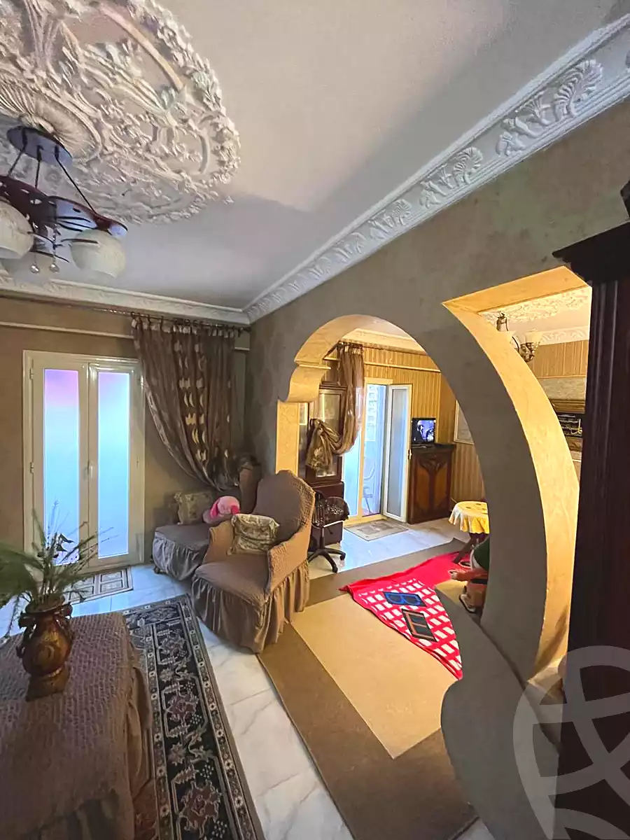 https://aqarmap.com.eg/ar/listing/6856240-for-sale-alexandria-moharram-bey-bwlynw