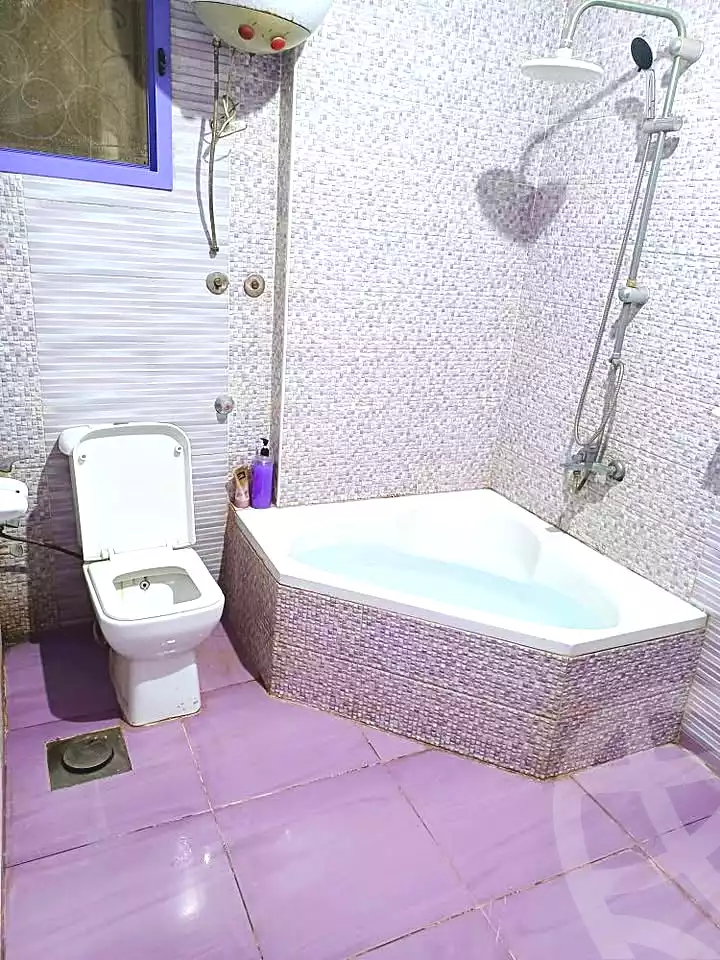 https://aqarmap.com.eg/ar/listing/6856414-for-sale-alexandria-al-agamy-el-hanouvel