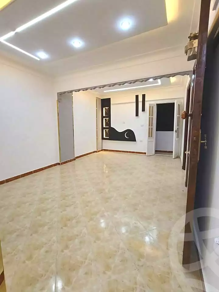 https://aqarmap.com.eg/en/listing/6856532-for-sale-alexandria-lsywf-el-falki