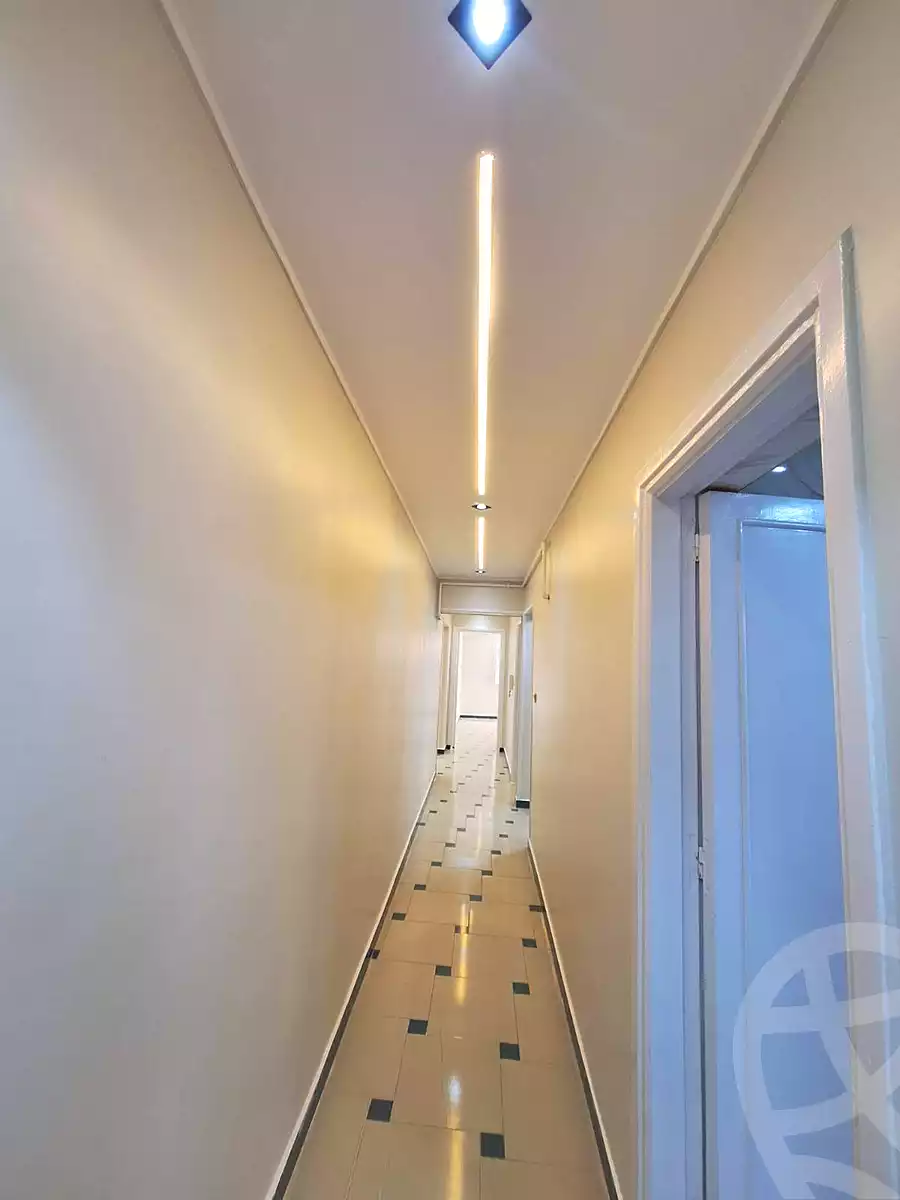 https://aqarmap.com.eg/ar/listing/6856559-for-sale-alexandria-miami-mahmoud-el-isawy-st